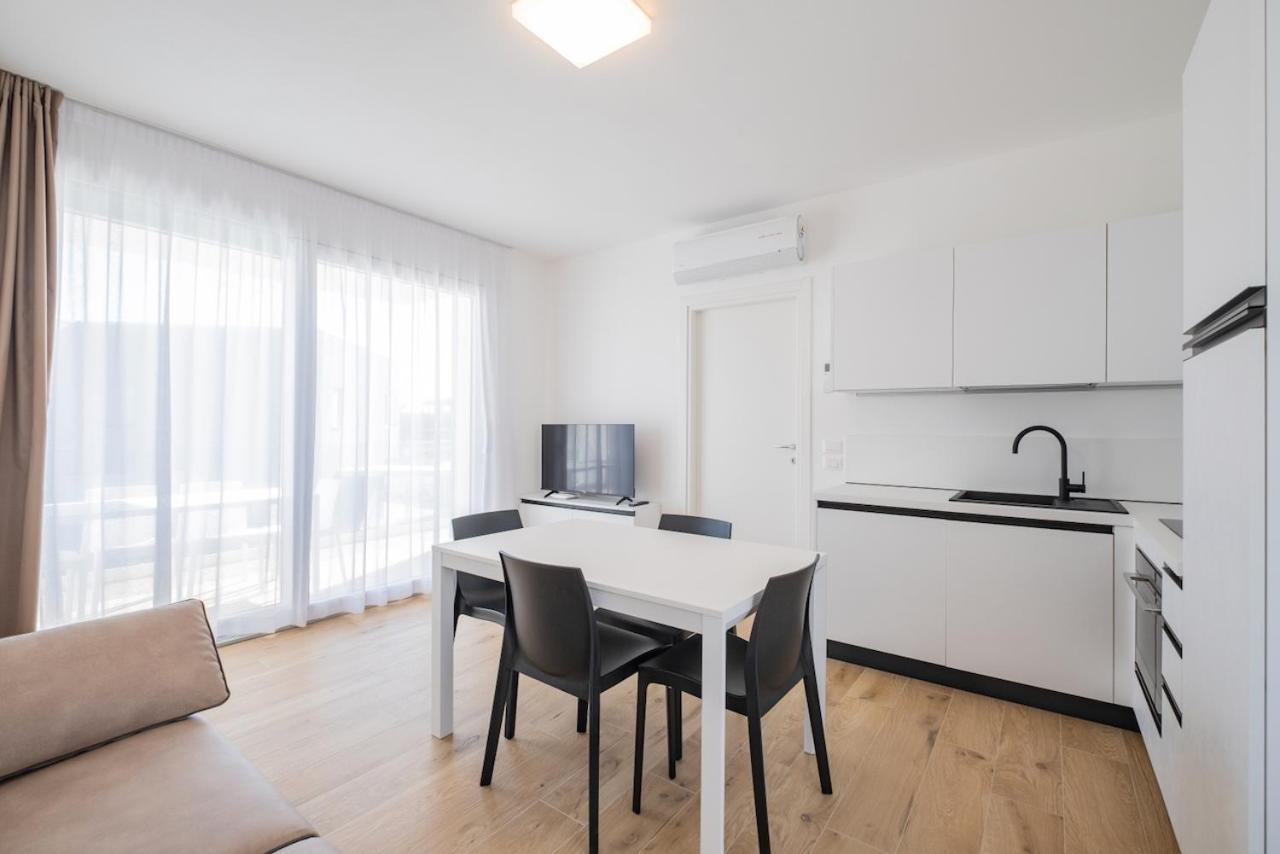 Apartment Trilogy *